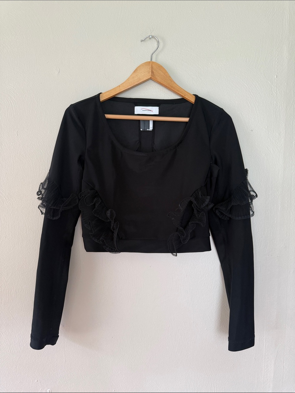 Facetasm Black Ruffle Long-Sleeve Crop Top small